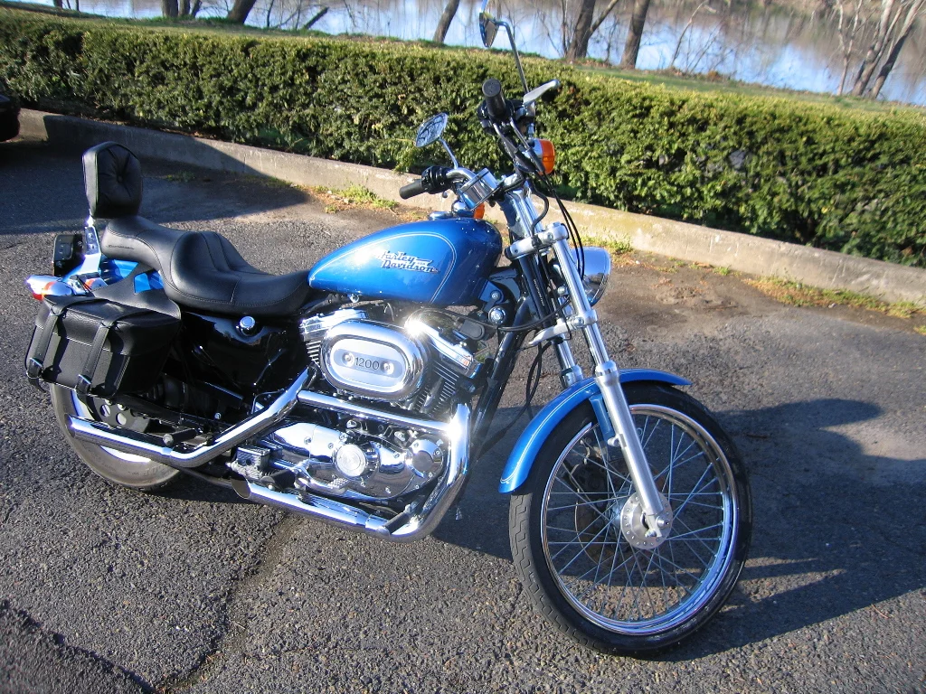 Harley-Davidson Sportster 1200 Custom