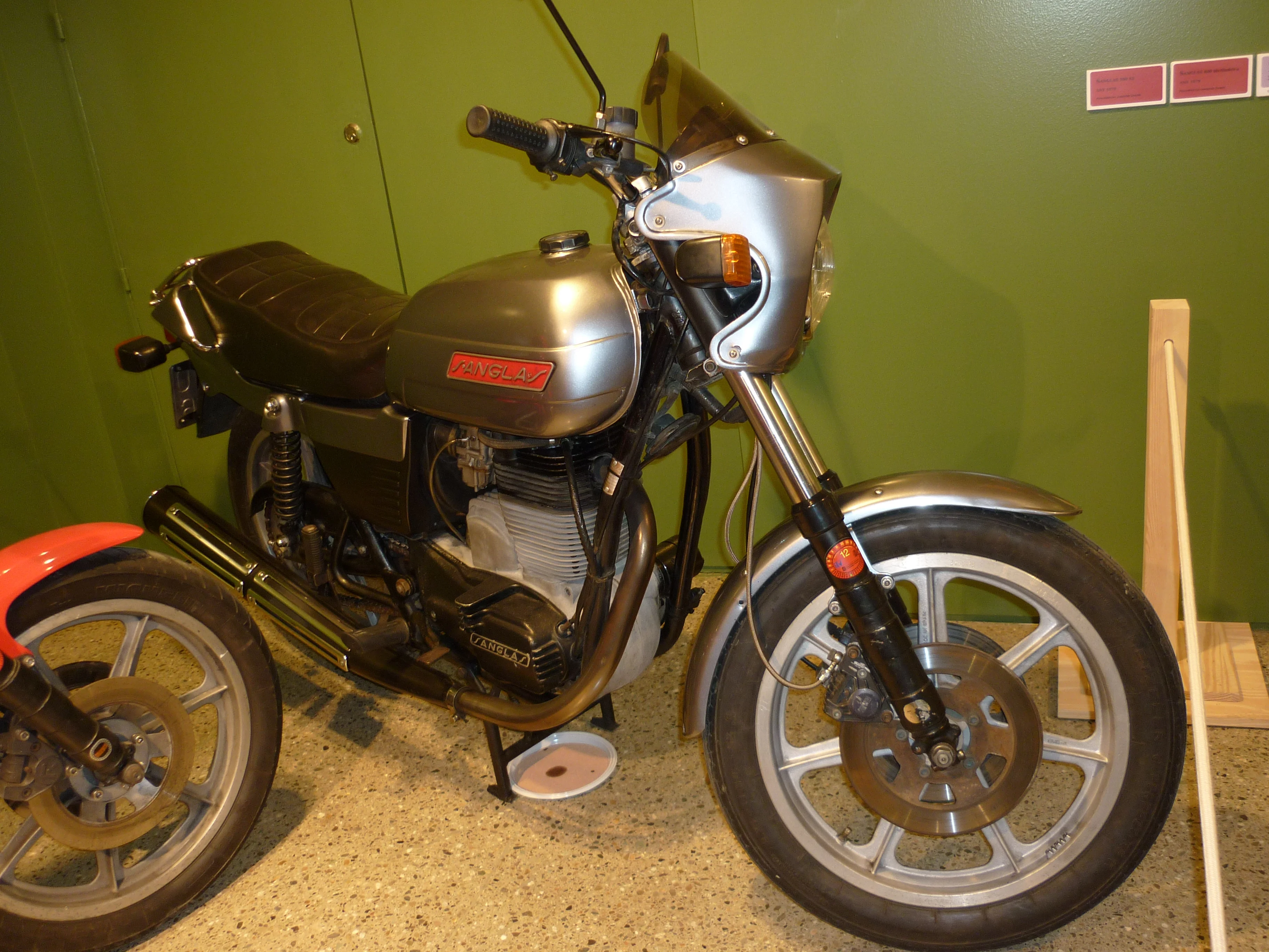 Sanglas 500 S 2