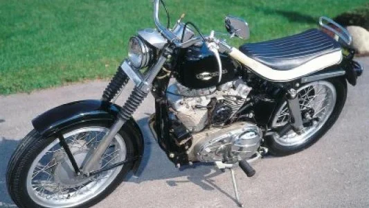 Harley-Davidson XLCH Sportster