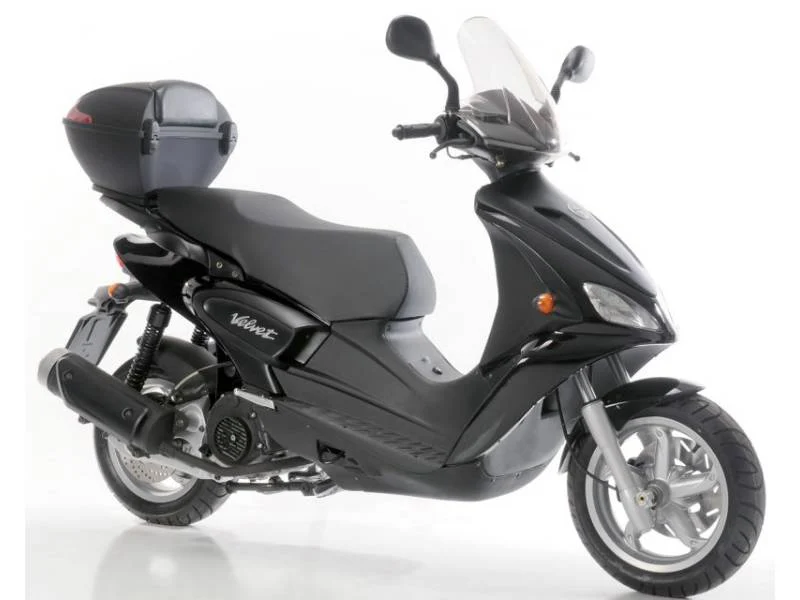 Benelli Velvet 125