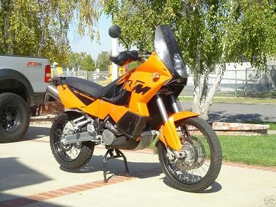 KTM 950 Adventure