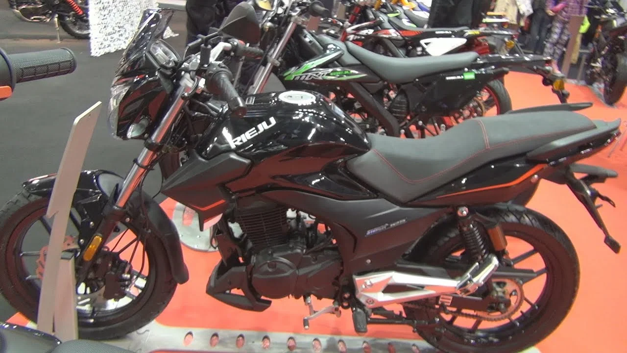 Rieju Strada 125