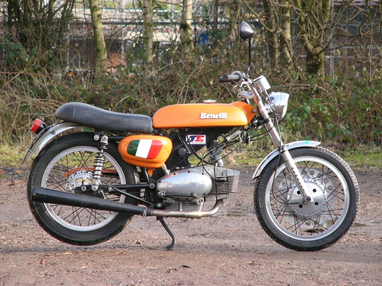 Benelli 250 2 C