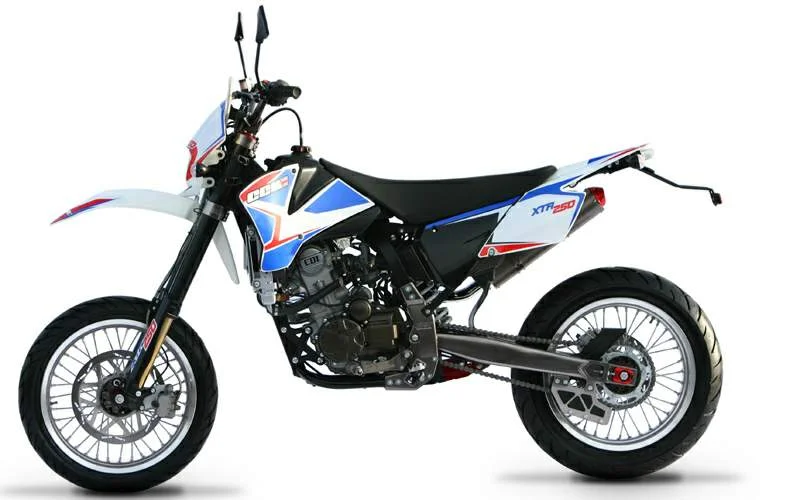CCM X-TR250 2009