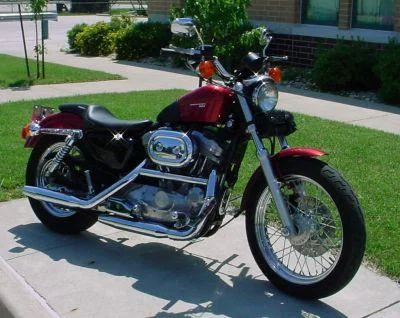 Harley-Davidson Sportster 883 Hugger