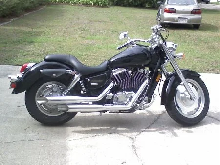 Honda Shadow Sabre 2004