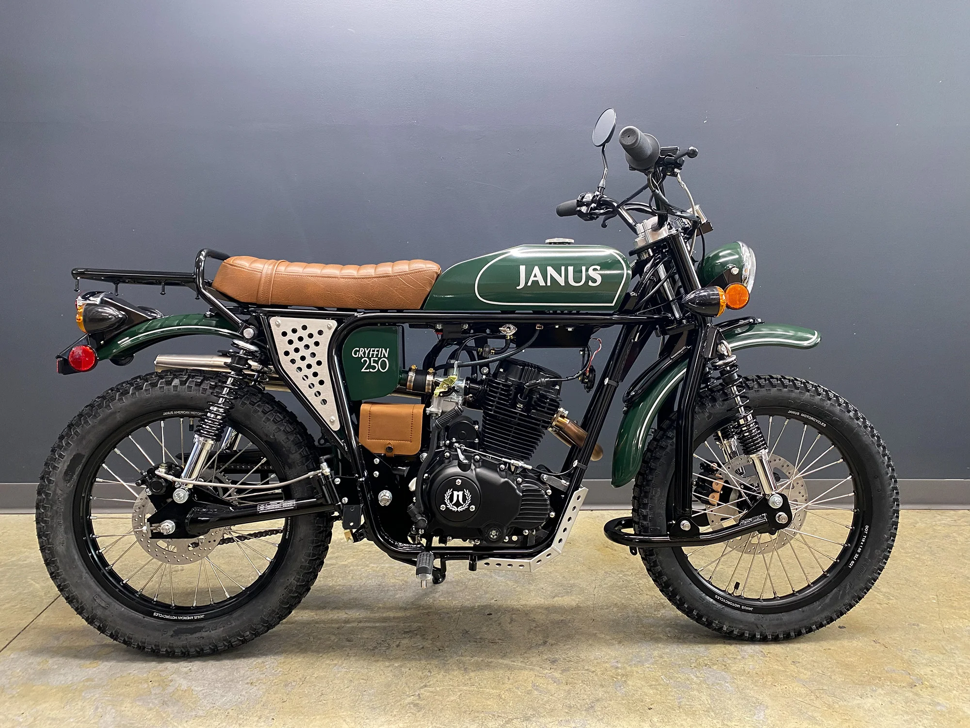 Janus Gryffin 250