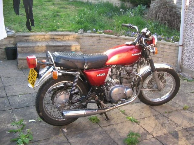 Kawasaki Z 400 F