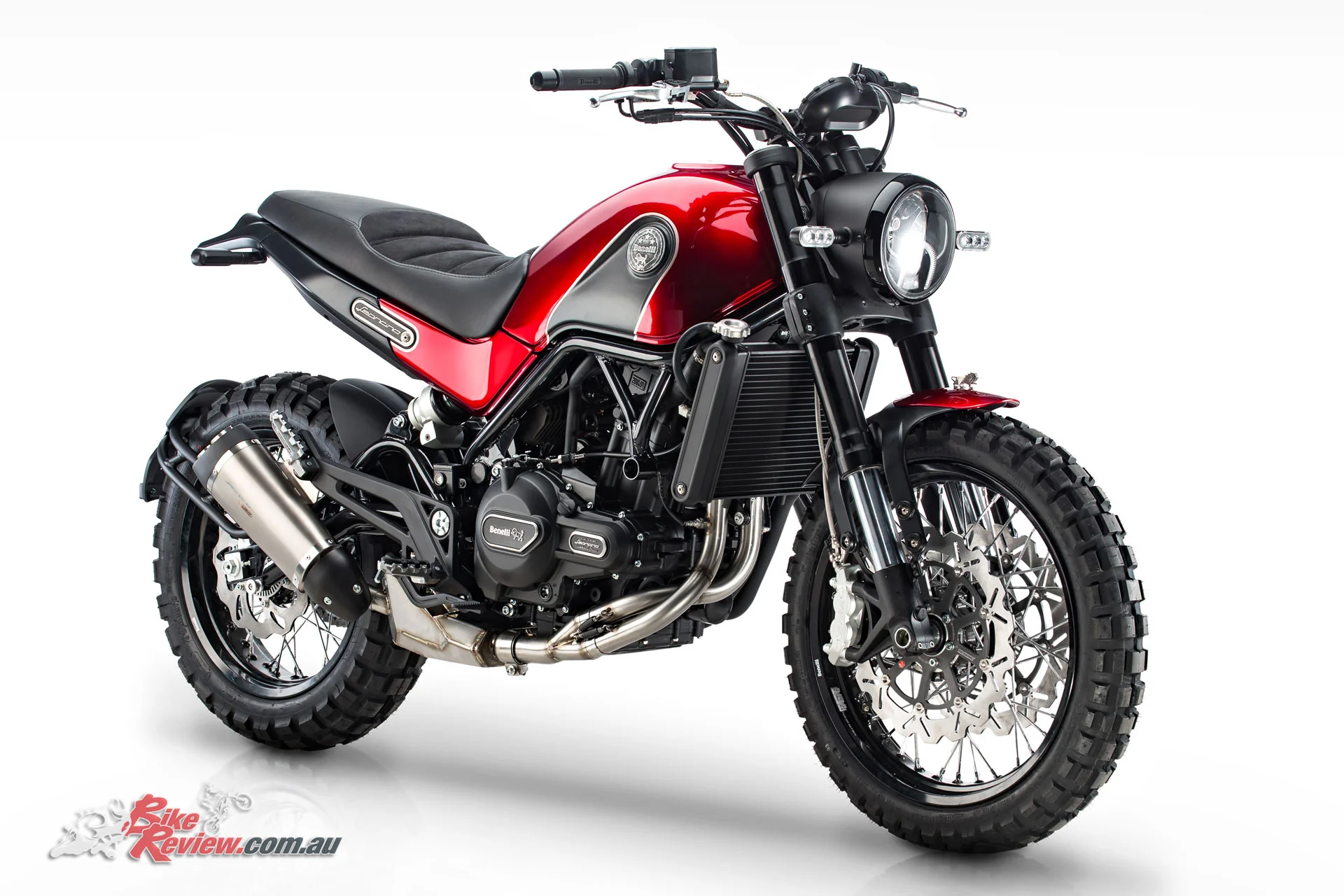 Benelli Leoncino Trail