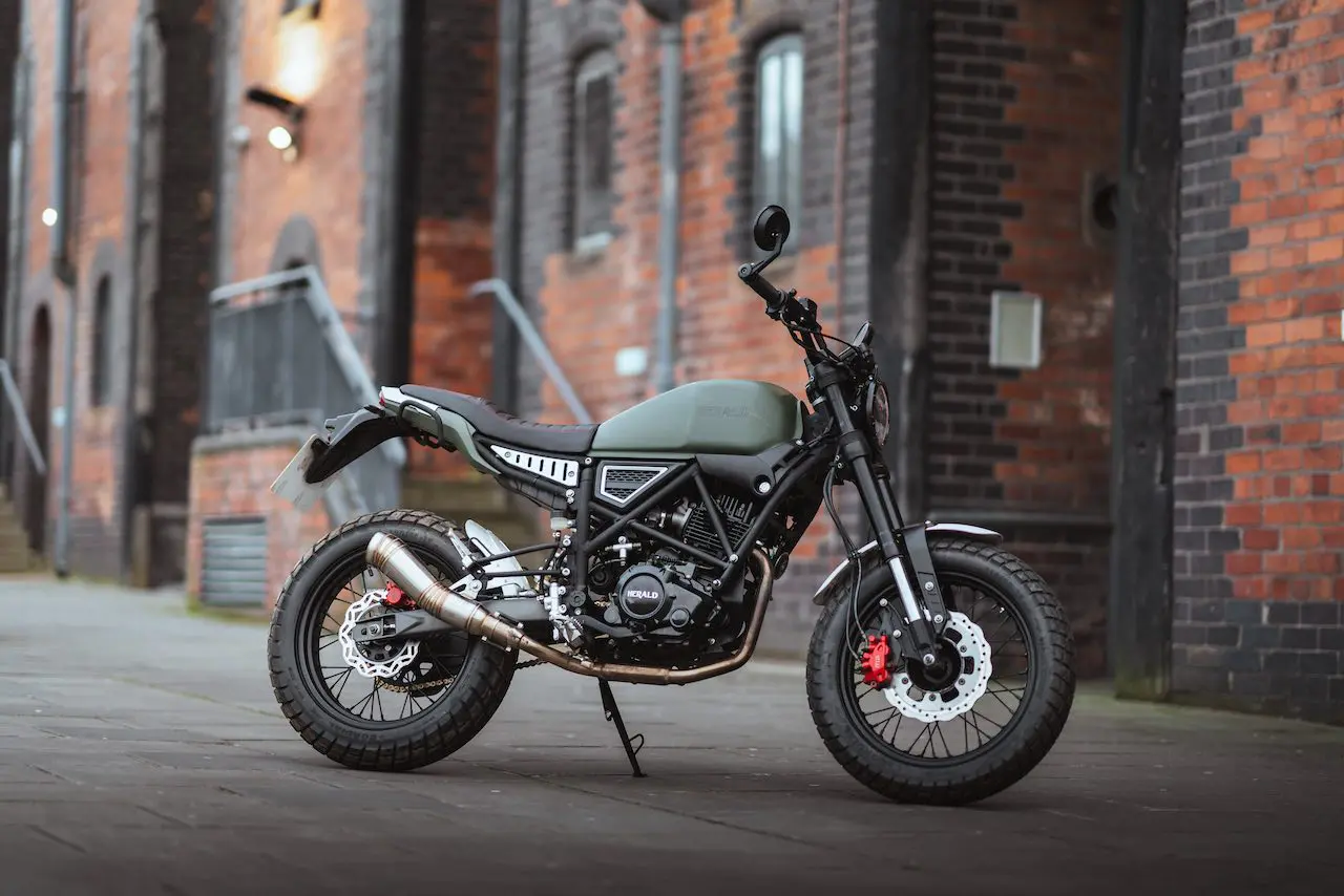 Herald Brat 125