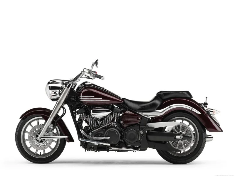 Yamaha XVS 1300A Midnight Star