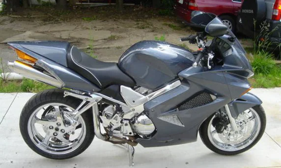 Honda VFR 800 FI Interceptor 2004