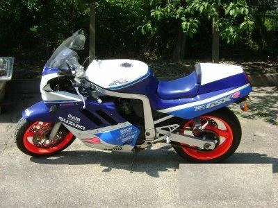 Suzuki GSX-R 750