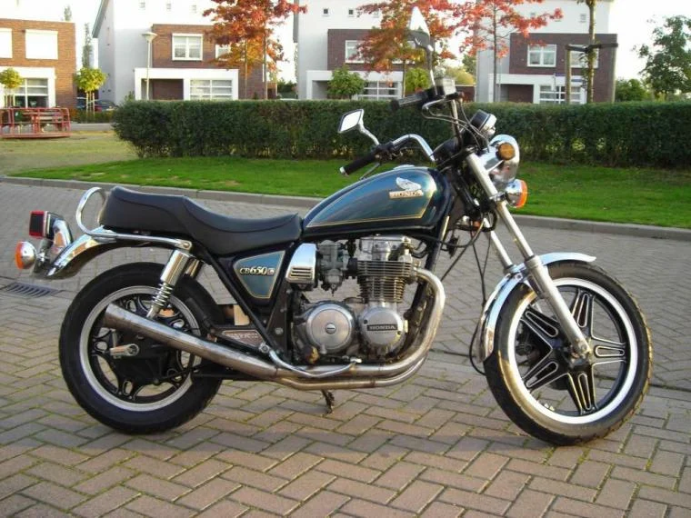 Honda CB 650 C