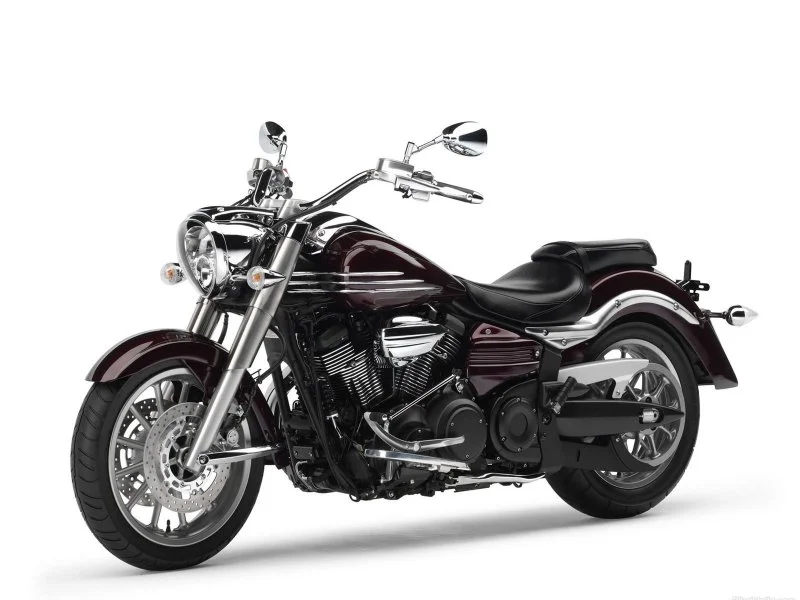 Yamaha XVS1300A Midnight Star