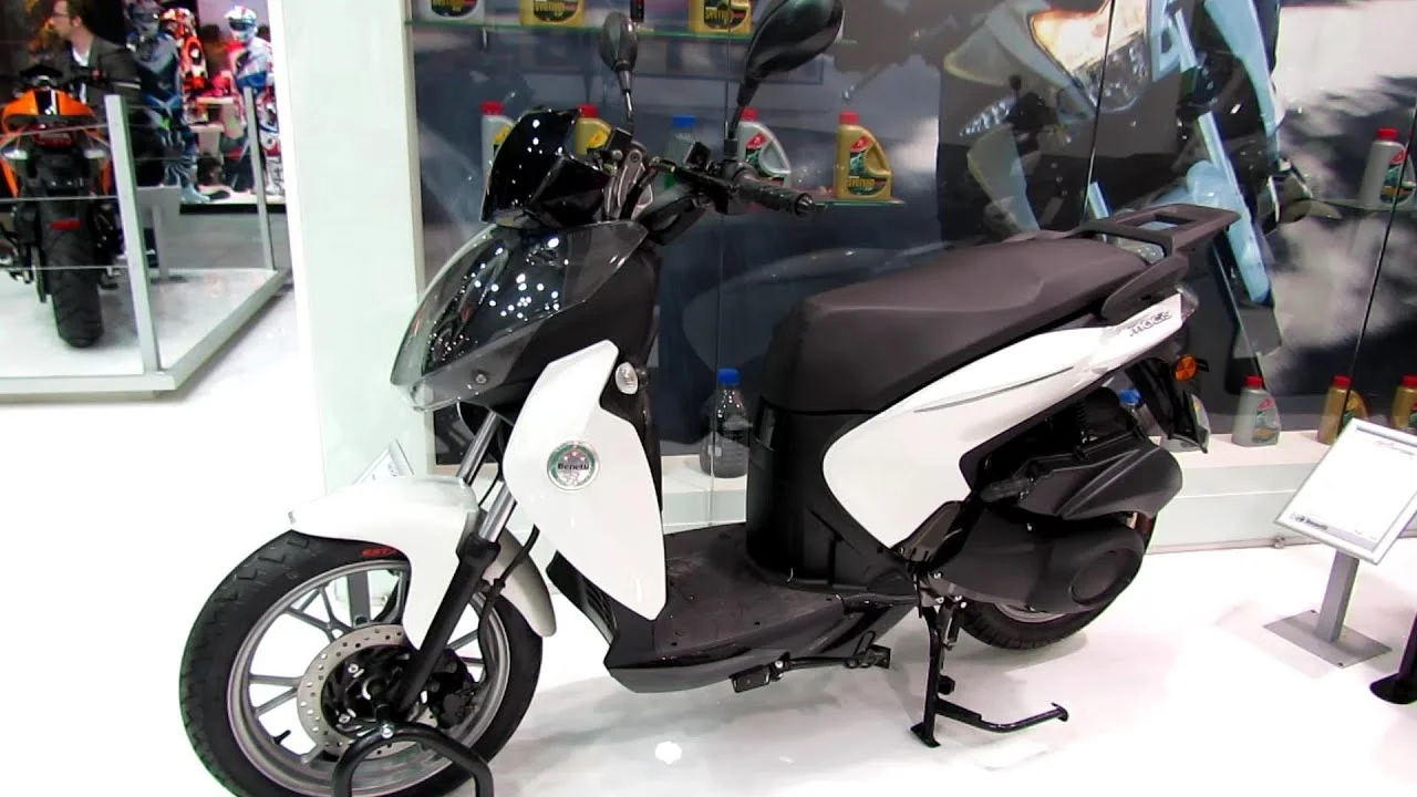 Benelli Macis 150