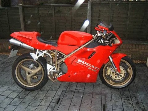 Ducati 916 Biposto