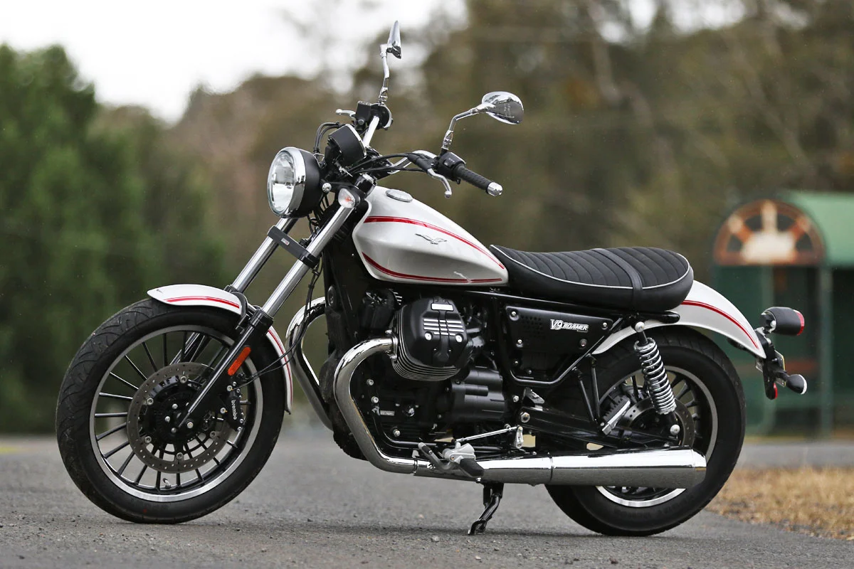 Moto Guzzi V9 Roamer