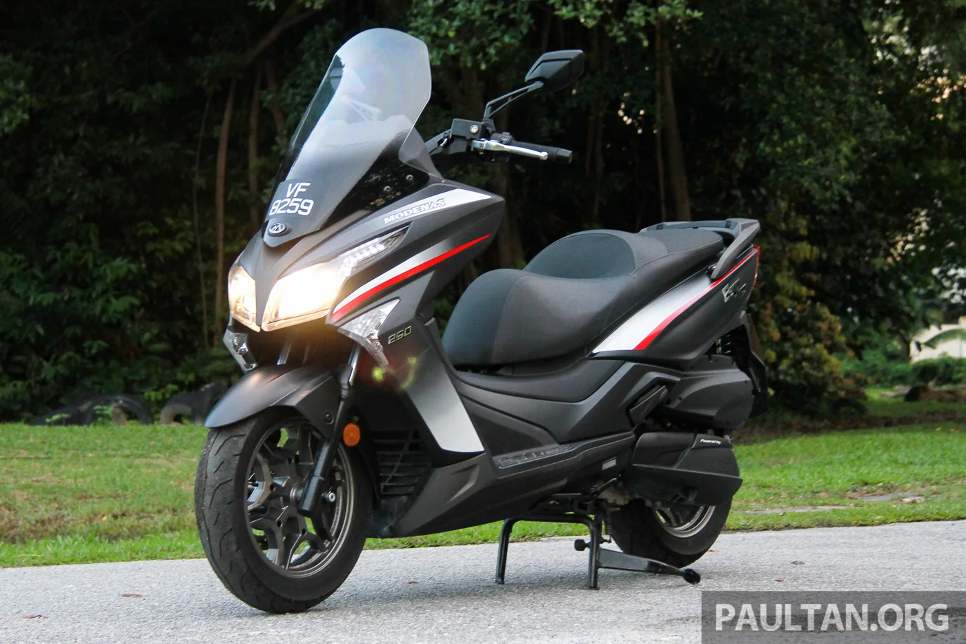Modenas Elegan 250