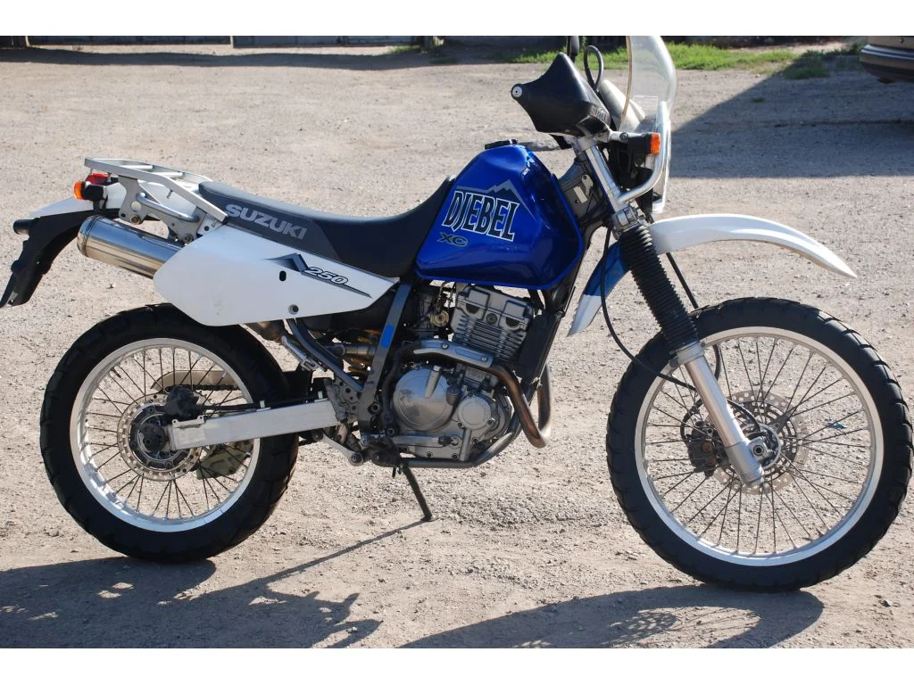 Suzuki Djebel 250 XC 2002