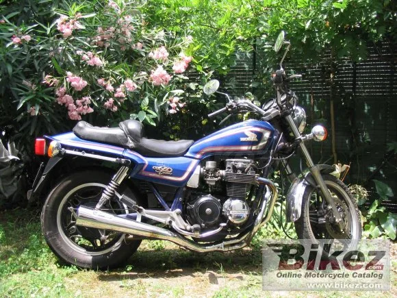 Honda CB 650 RC