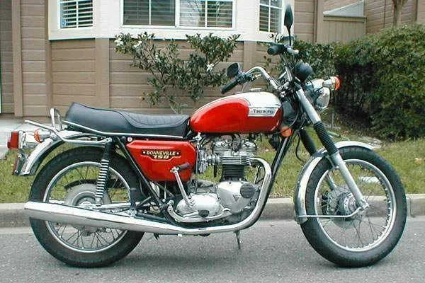 Triumph T 140 V Bonneville 750