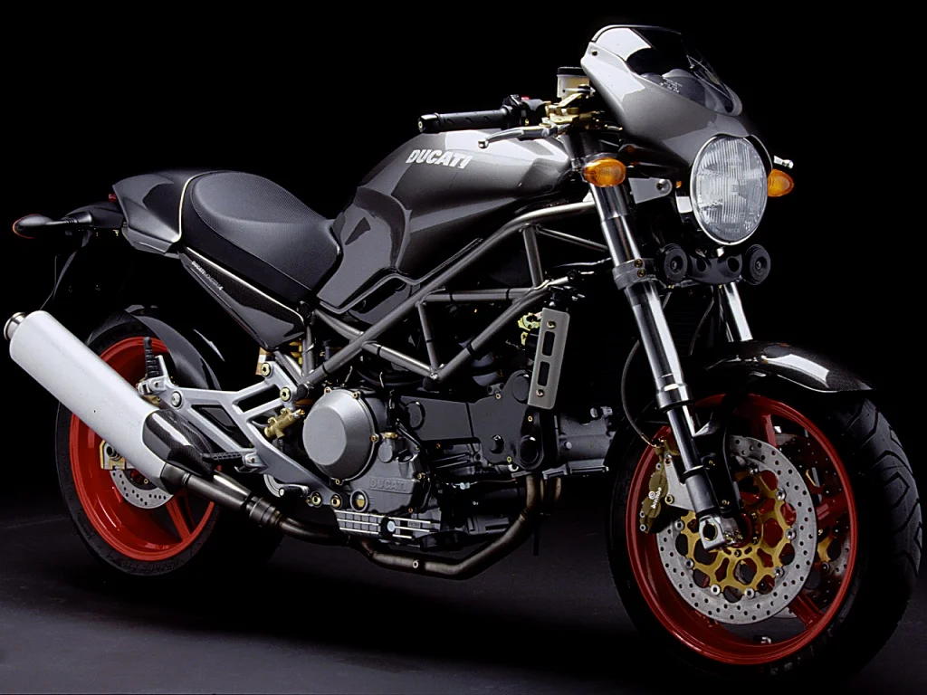 Ducati 900 Monster S