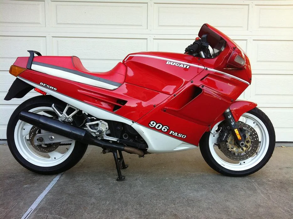 Ducati 906 Paso