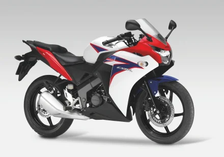 Honda CBR125R 2011