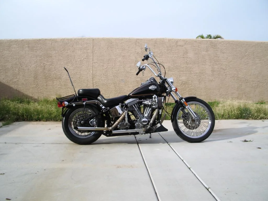 Harley-Davidson FXST Softail Standard