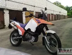 Suzuki DR Big 800 S (reduced effect)