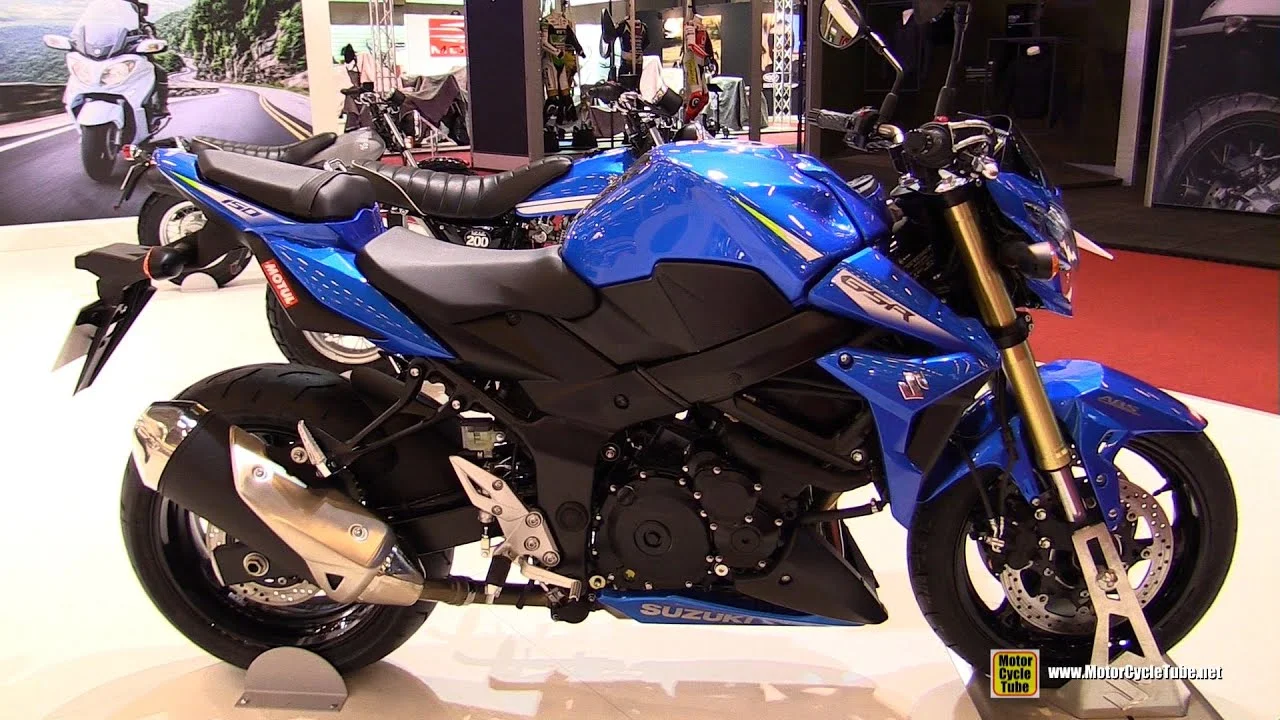 Suzuki GS-R 2016