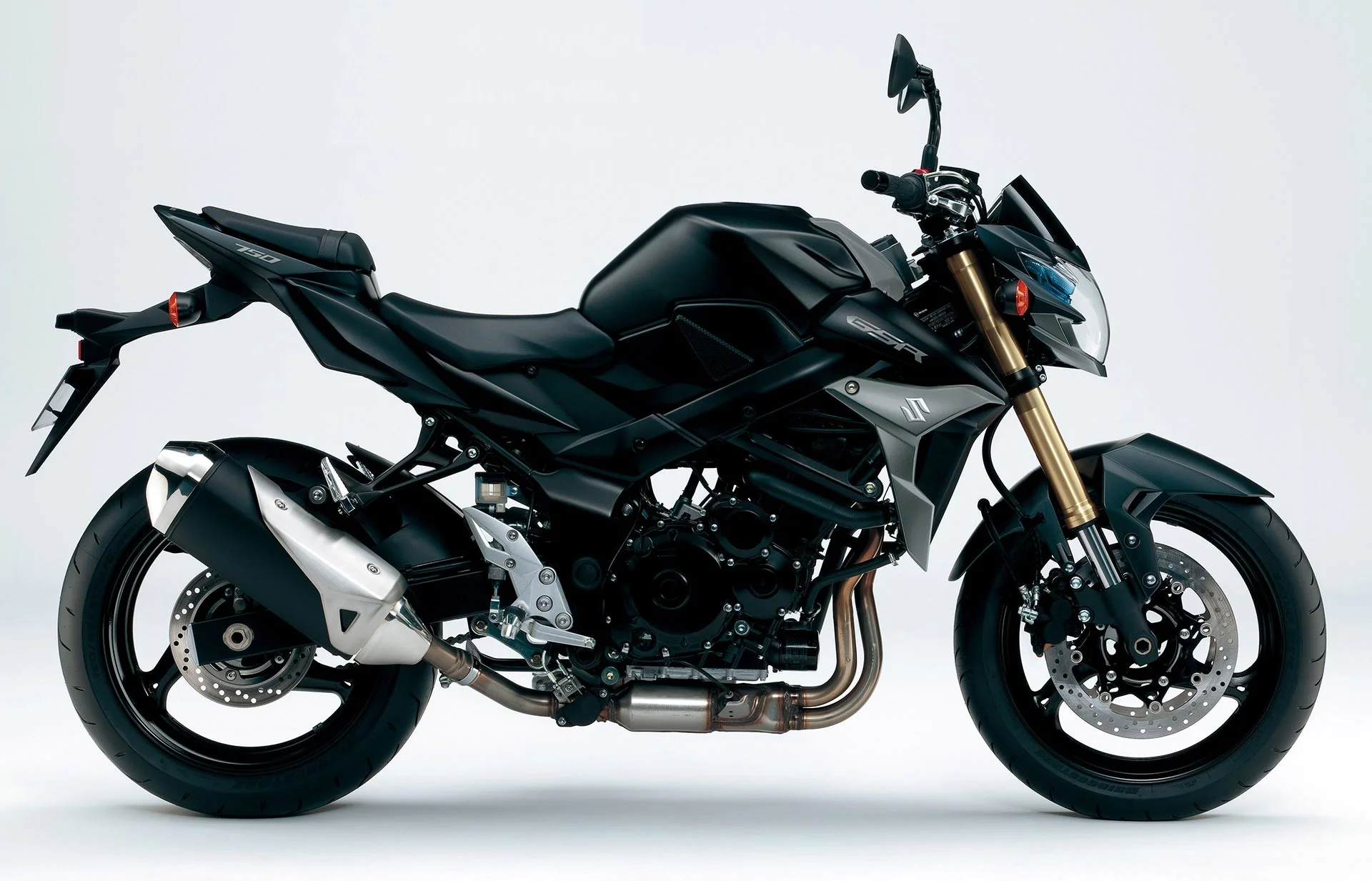 Suzuki GSR750