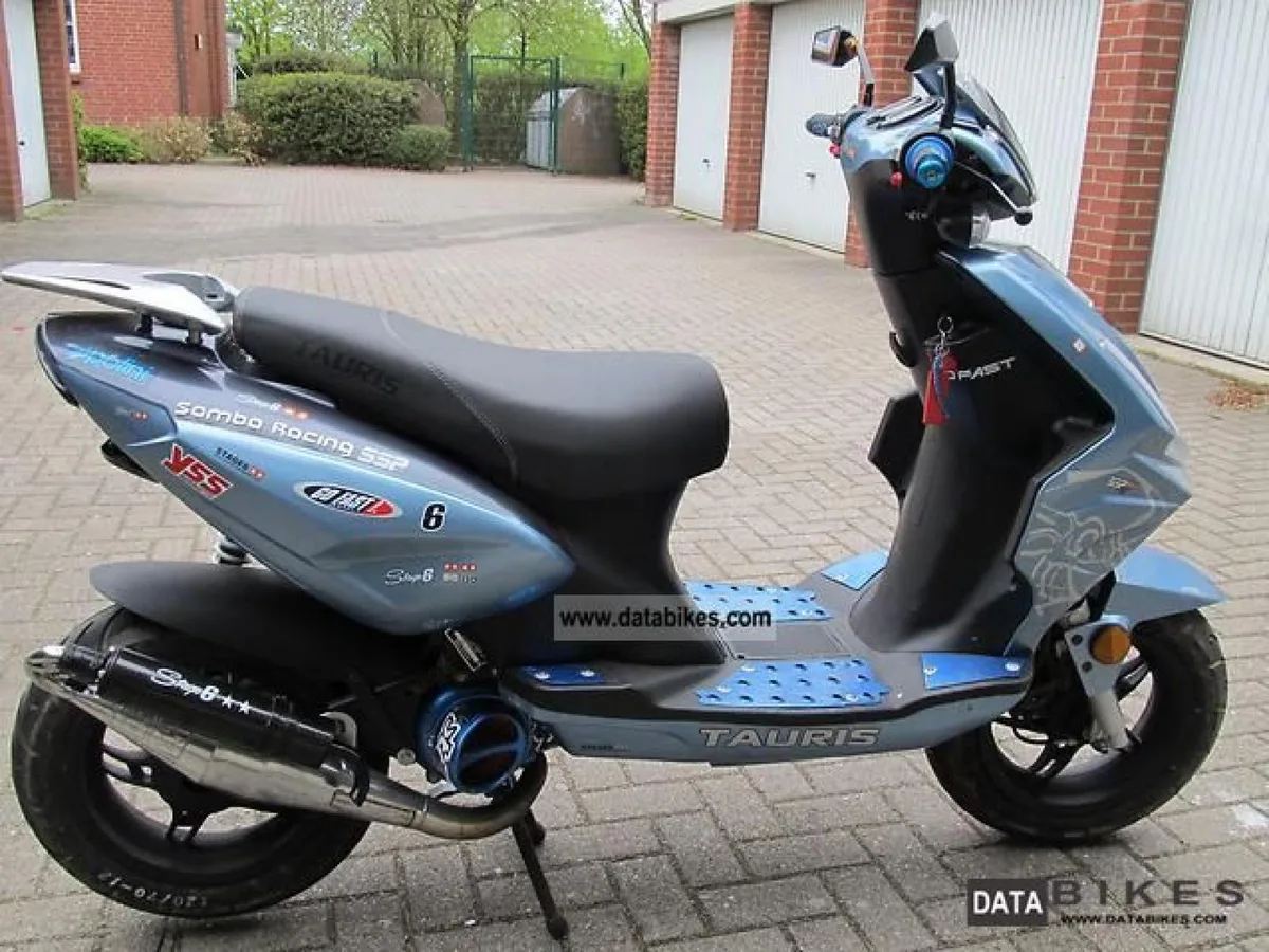 Tauris Samba 50 2 T Racing 2011