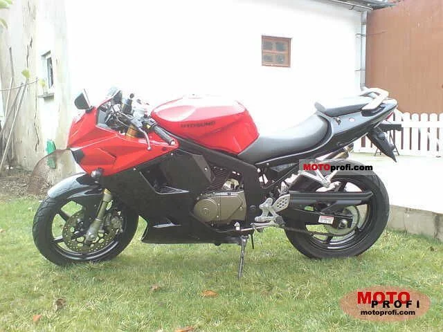Hyosung GT125R TTC