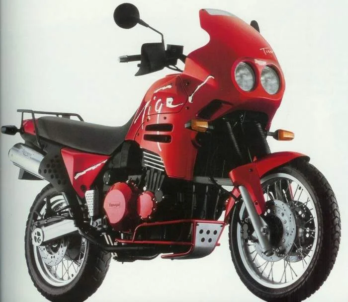 Triumph Tiger 900