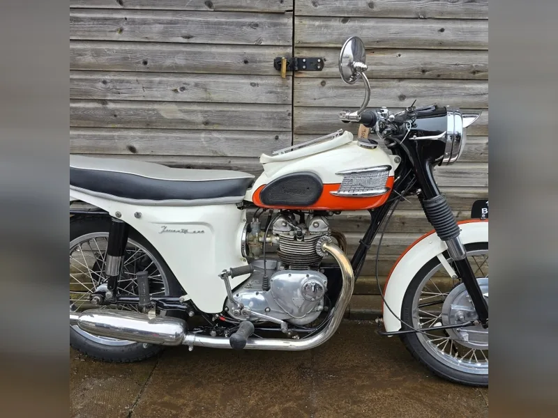 Triumph 3 TA