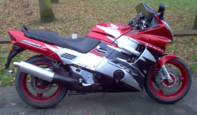 Honda CBR 1000 F