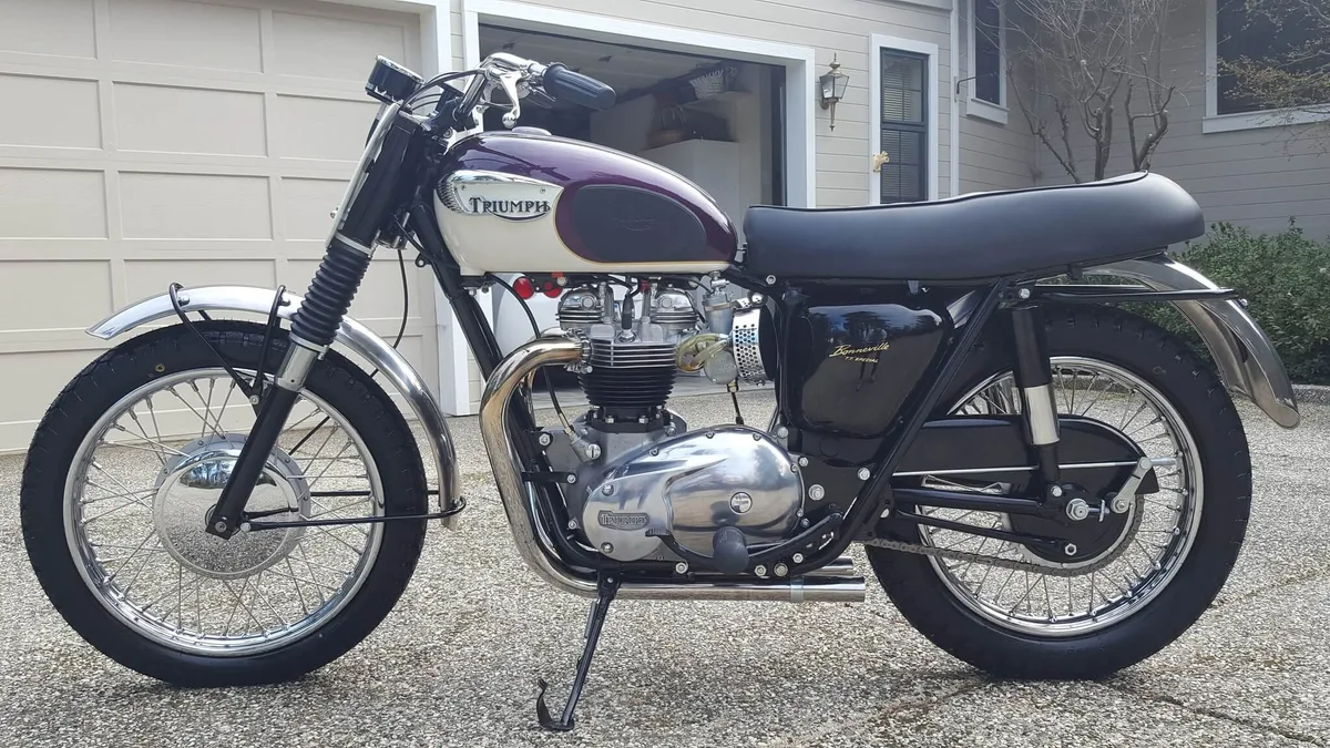 Triumph Bonneville T 120 TT