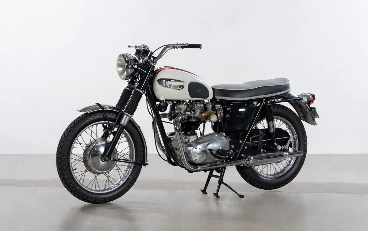 Triumph Bonneville T 120 TT