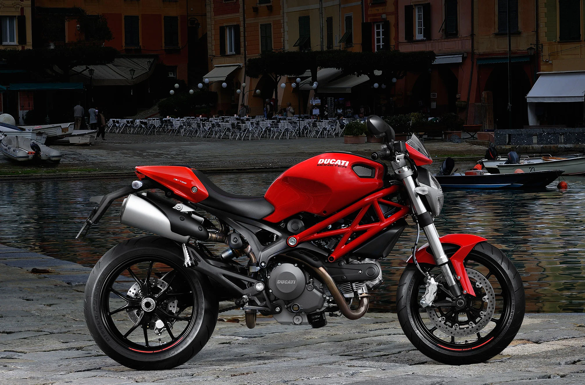 Ducati Monster 796
