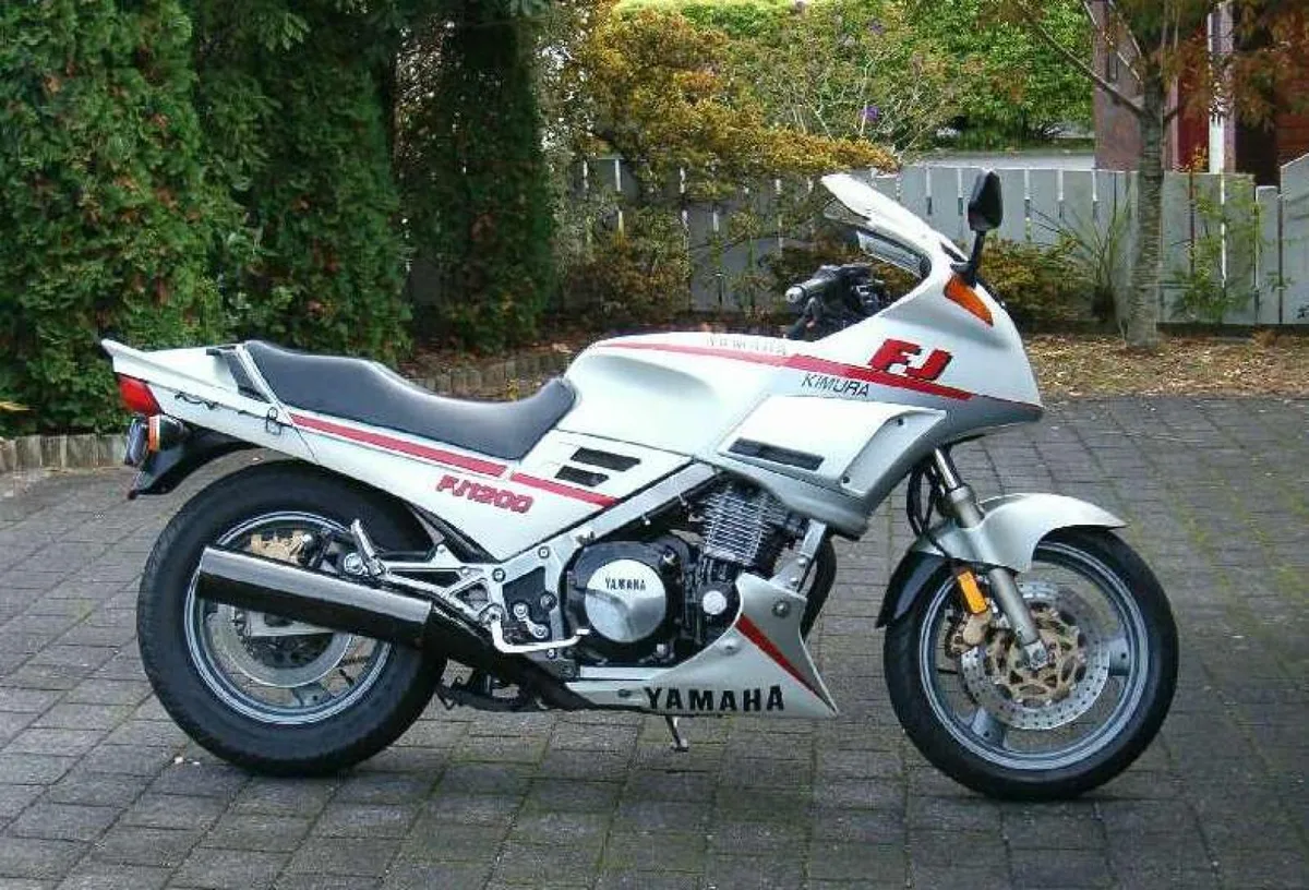 Yamaha FJ 1200 (reduced effect) 1991