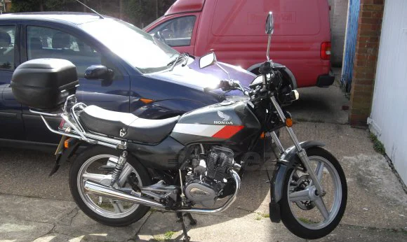 Honda CB 125 T 2