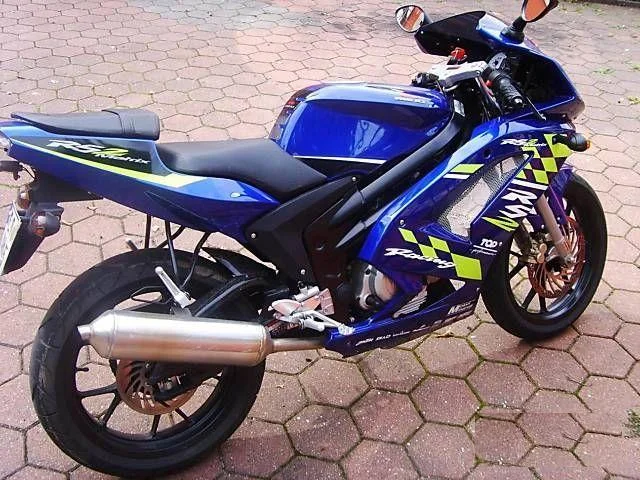 Rieju RS2 125