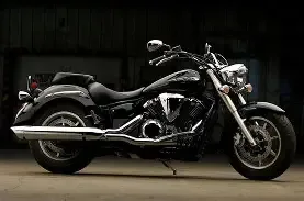 Yamaha XVS 1300 A Midnight Star