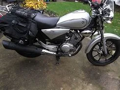 Yamaha YBR 125 Custom