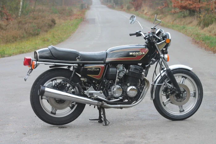 Honda CB 750 F 2
