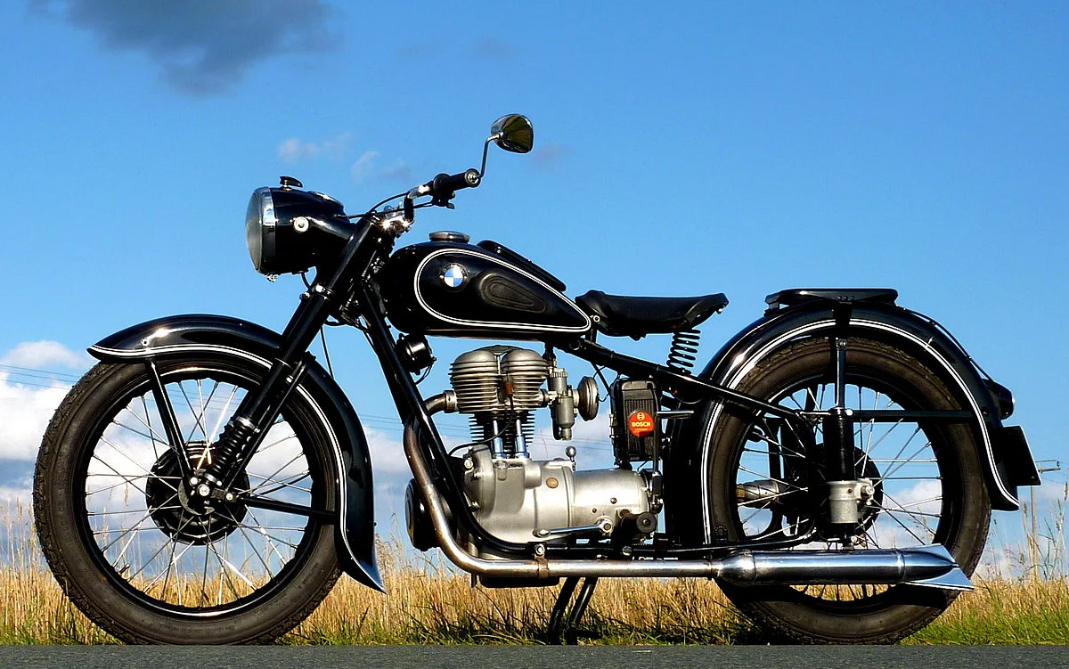 BMW R25