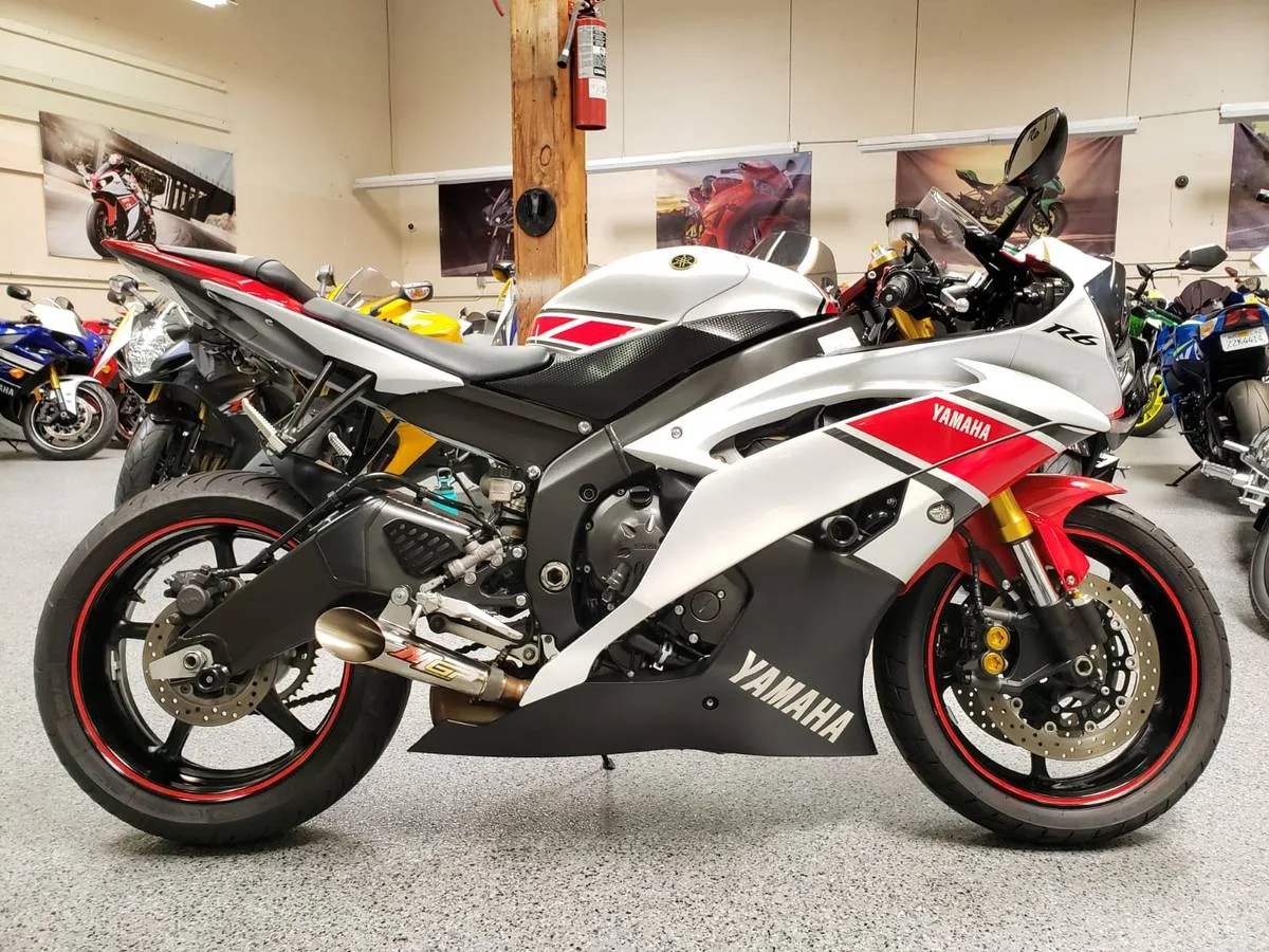 Yamaha YZF-R 6 WGP 50 th Anniversary