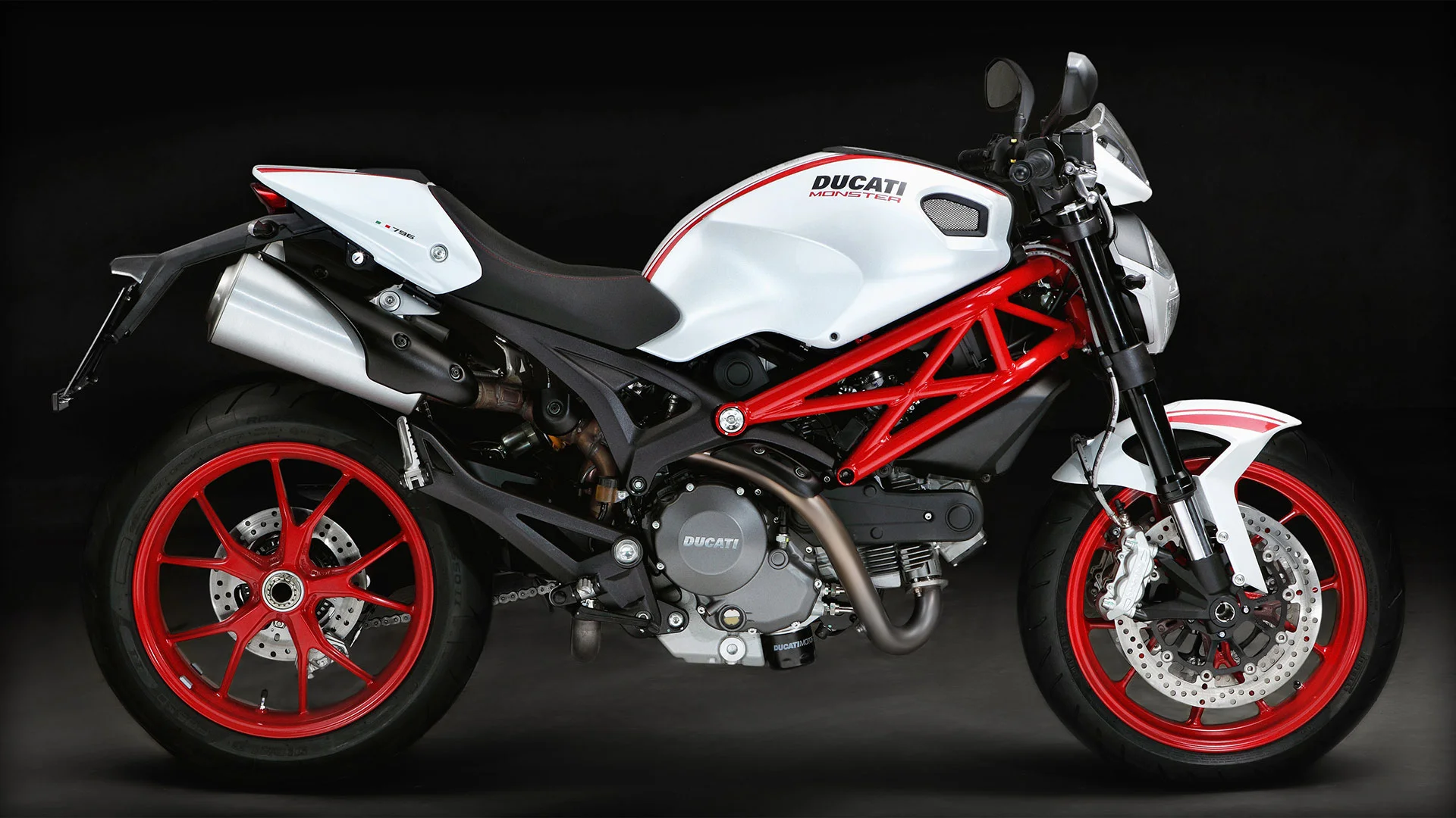Ducati Monster S2R